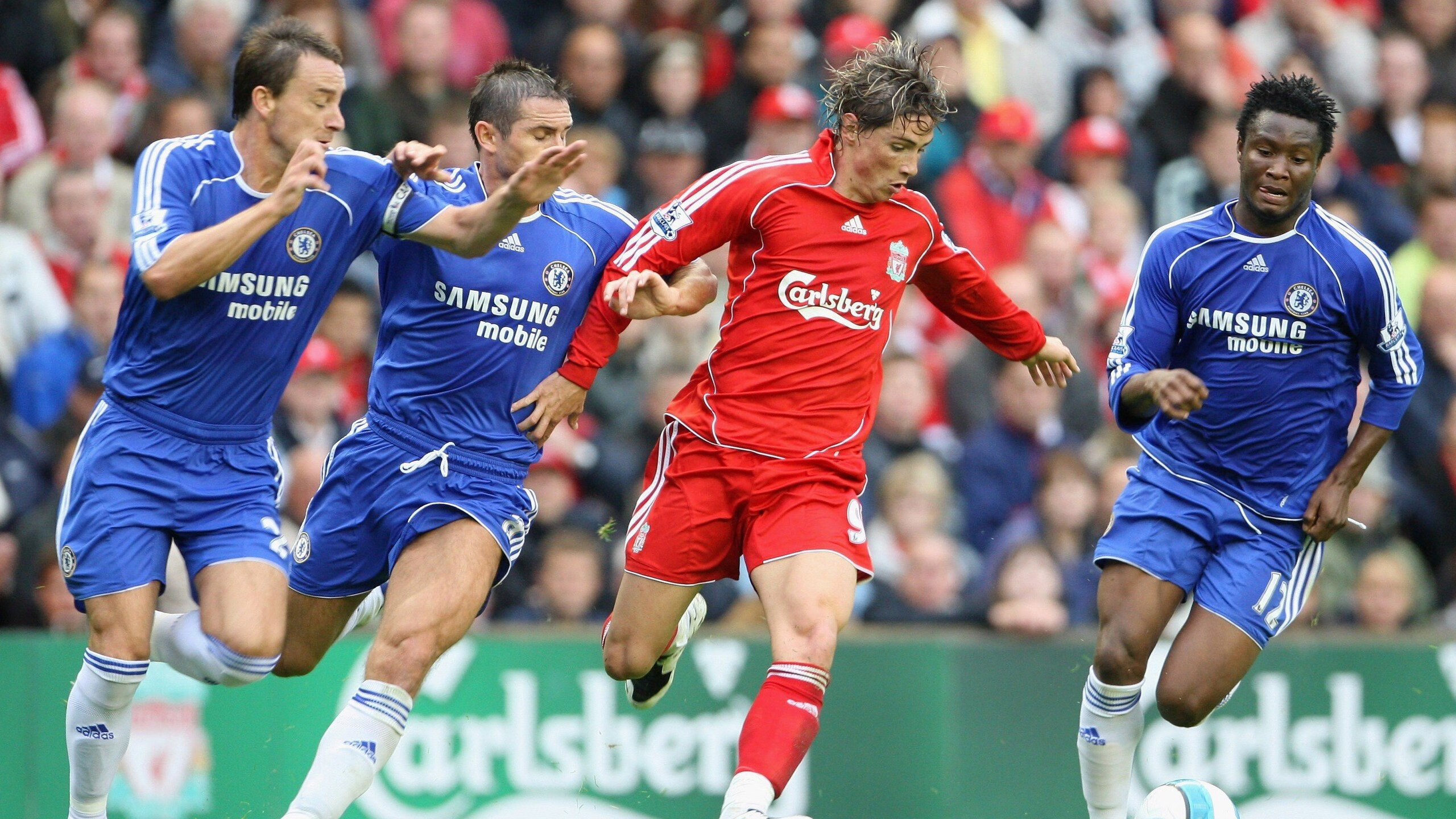 开云体育-压力下的王者，阿圭罗在英威对决中演绎绝地爆发