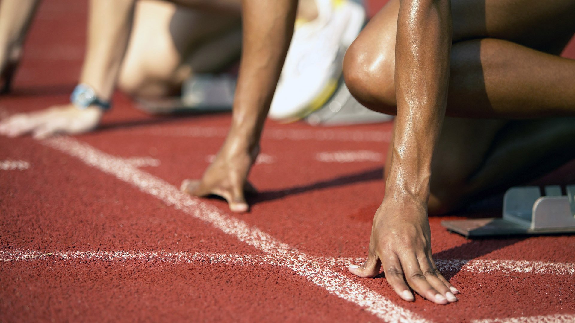 当德甲争冠遇上中超魔幻夜，一场错位狂欢背后的足球真相